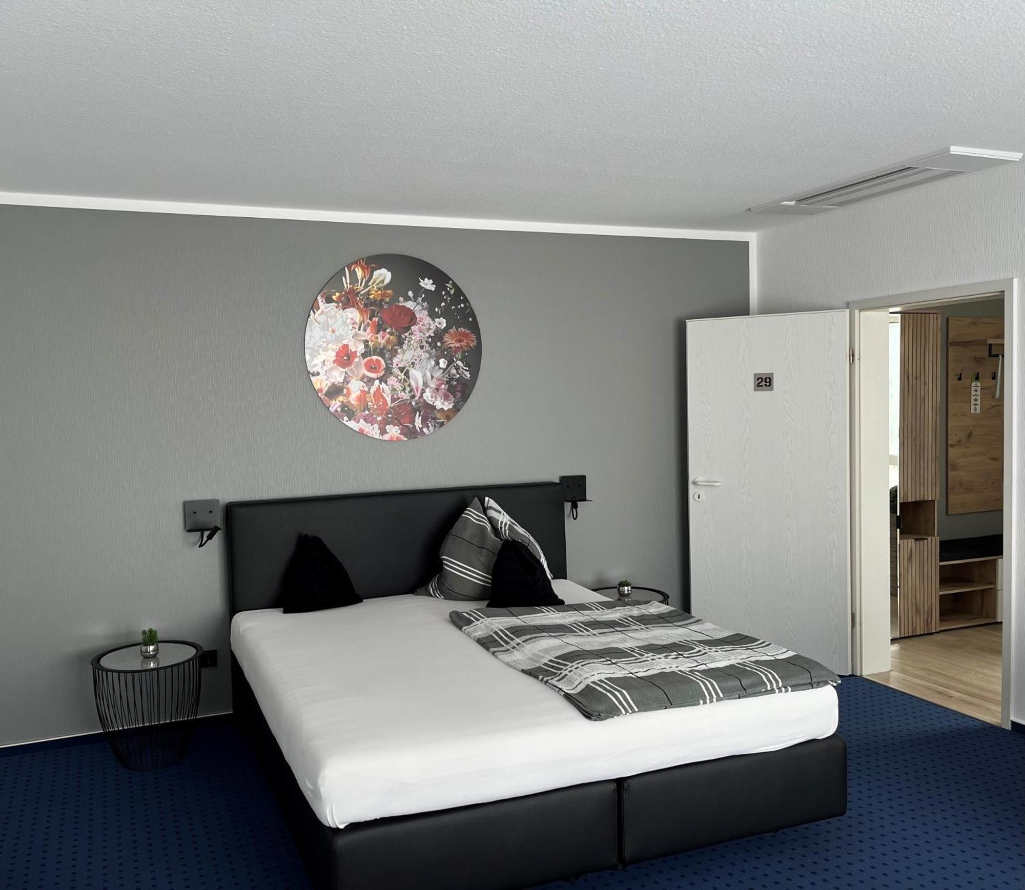 Verl Hotel Papenbreer מראה חיצוני תמונה