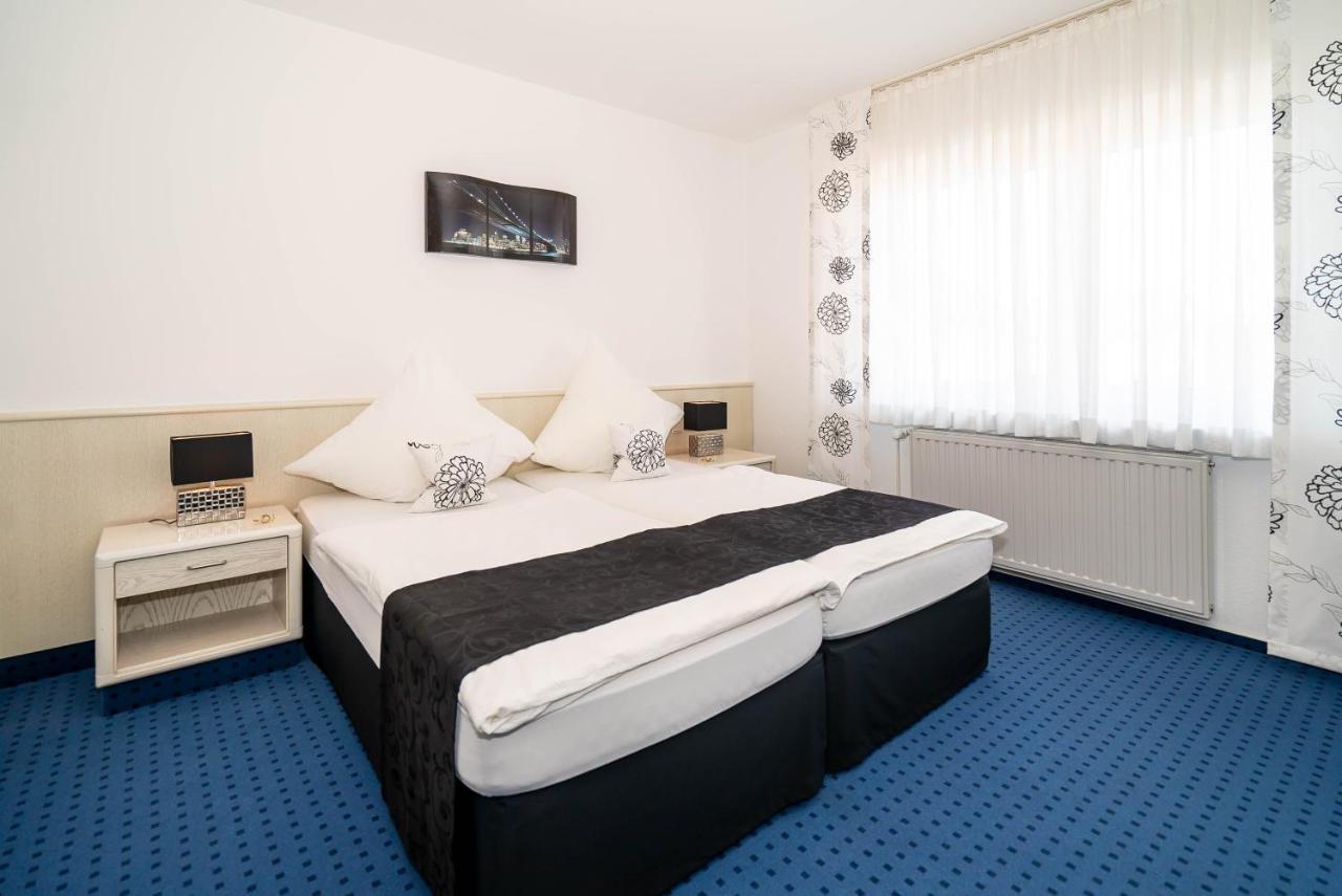 Verl Hotel Papenbreer מראה חיצוני תמונה